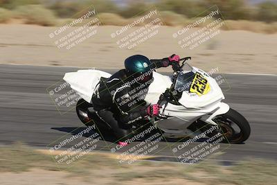 media/Oct-04-2025-CVMA (Sat) [[408bcdd6e4]]/Race 15-Femmewalla-Femmewalla UL/